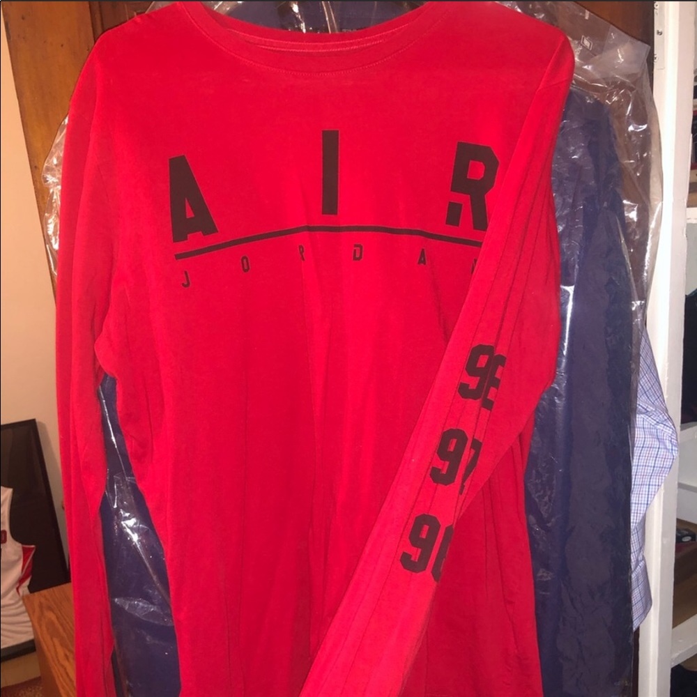 Jordan long sleeve